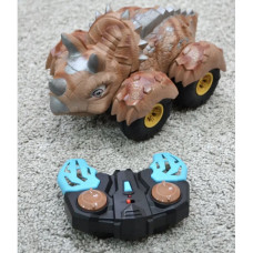 Динозавр  машина на радиоуправлении  TOYS	989-28   (18)